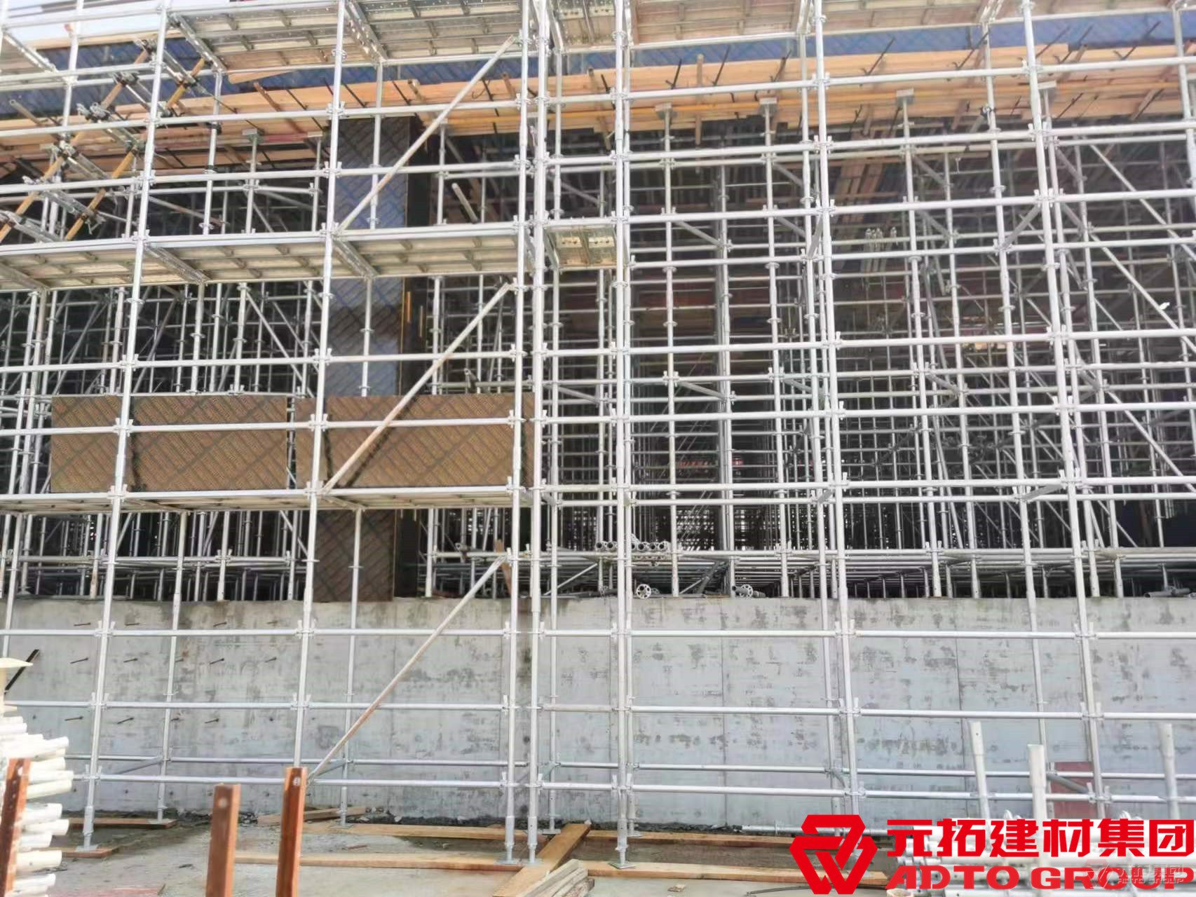 盤(pán)扣式腳手架的施工工藝是什么？有什么優(yōu)點(diǎn)？